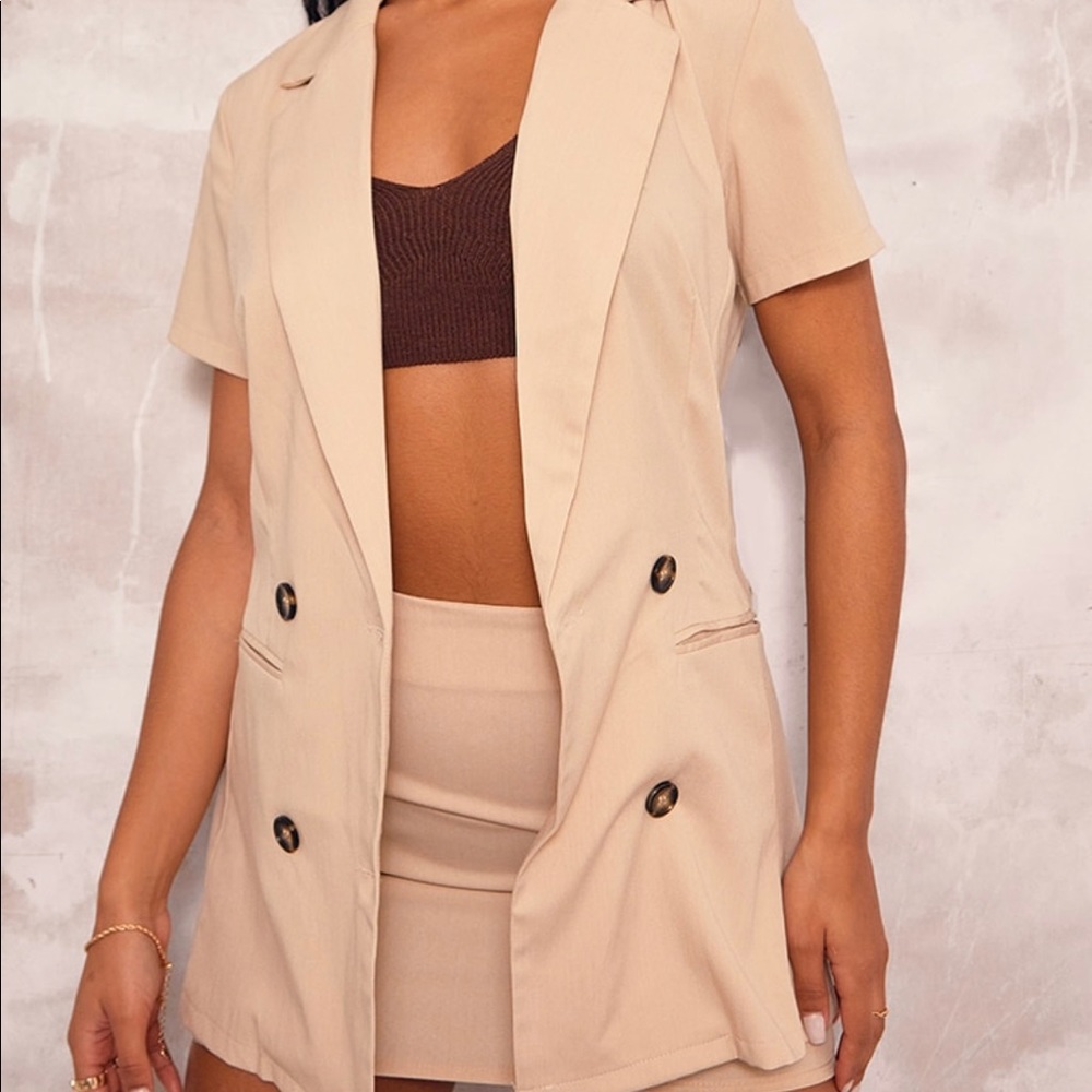 Tan/cream mini skirt